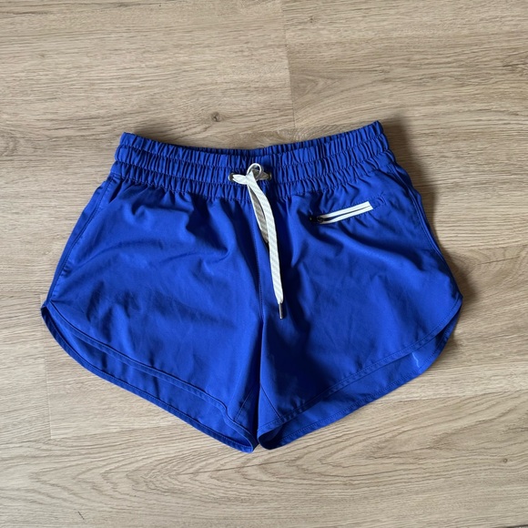 Vuori Pants - Vuori clementine shorts
